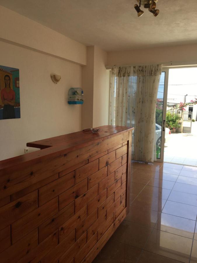 Irini Boutique Rooms!!! Himarë Exterior foto
